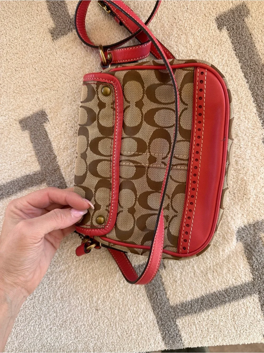 Coach Legacy Turnlock flap crossbody Signature Crossbody Bag in Brown and Red